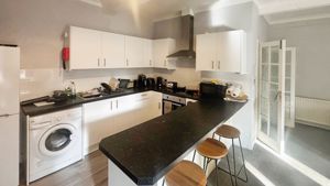 Photo 8- click for photo gallery